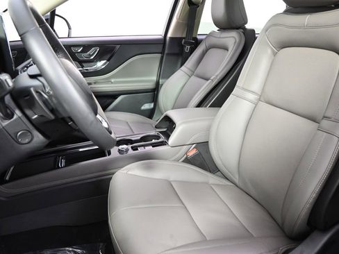 New 2026 Lincoln Corsair Reserve w/ Jet Appearance Package AWD/4WD image 13