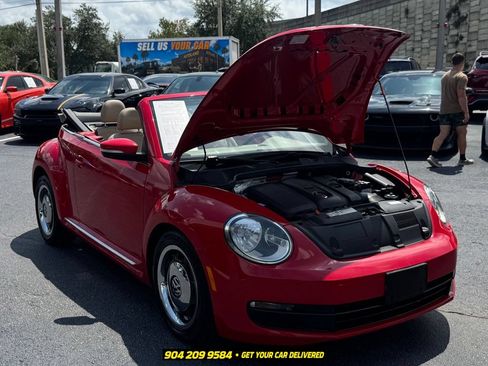 Used 2013 Volkswagen Beetle 2.5 FWD image 33