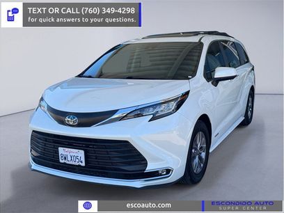Used 2021 Toyota Sienna XLE w/ XLE Plus Package
