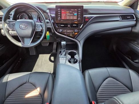 Used 2023 Toyota Camry SE FWD image 14