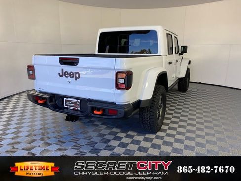 New 2026 Jeep Gladiator Mojave image 7