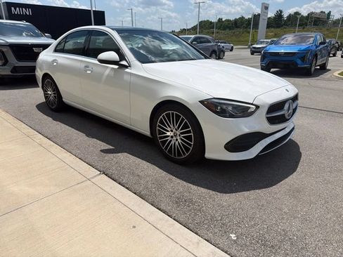 Used 2023 Mercedes-Benz C 300 4MATIC Sedan image 4