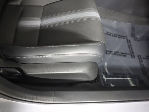 Used 2023 Honda Civic Sport image 28