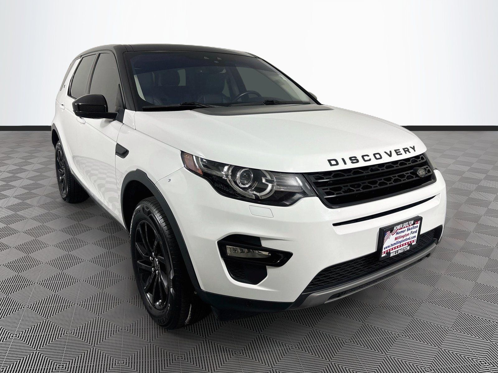 Used 2017 Land Rover Discovery Sport HSE AWD/4WD image 1