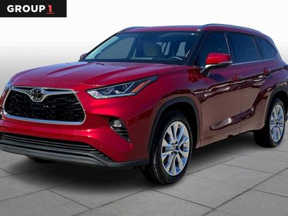 Used 2025 Toyota Highlander Limited
