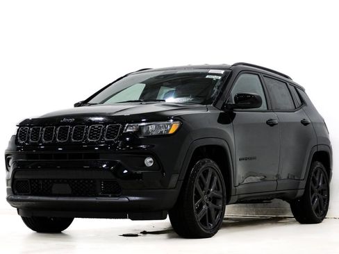 New 2026 Jeep Compass Latitude image 3