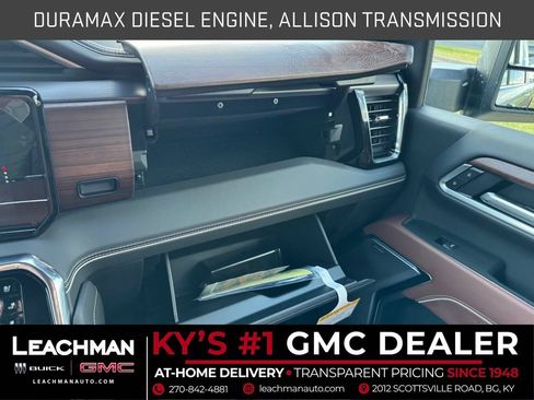 New 2026 GMC Sierra 2500 Denali Ultimate w/ LPO, Black Badging Package AWD/4WD image 25