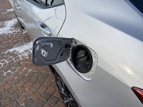 Used 2017 Toyota Corolla SE image 45