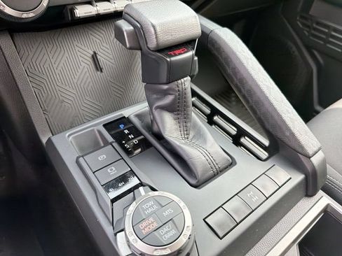 Used 2024 Toyota Tacoma TRD Off-Road AWD/4WD image 22
