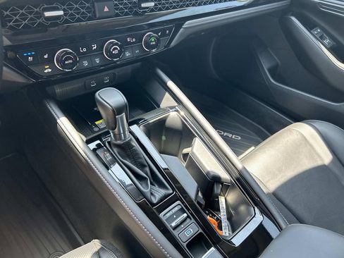 Used 2024 Honda Accord Touring image 29