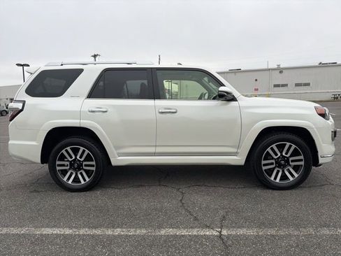 Used 2023 Toyota 4Runner Limited image 9