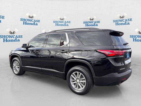 Used 2022 Chevrolet Traverse LT FWD image 5