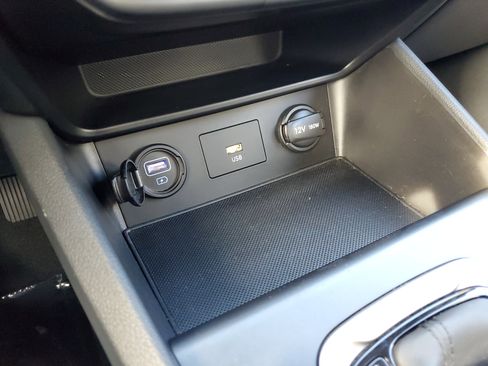 Used 2023 Hyundai Kona SE w/ Cargo Package image 25