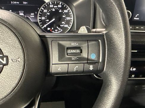 Used 2024 Nissan Rogue SV AWD/4WD image 22