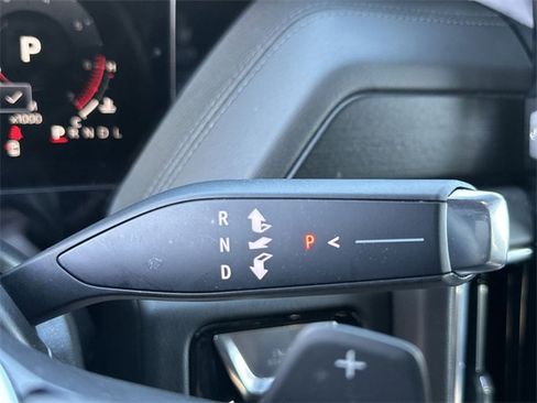 Used 2025 GMC Yukon XL Denali image 21