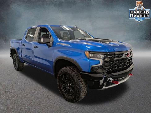 Used 2024 Chevrolet Silverado 1500 ZR2 w/ Technology Package AWD/4WD image 3