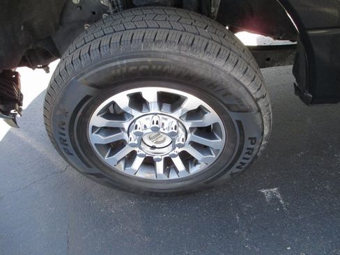 Used 2020 Ford F350 Lariat w/ Lariat Value Package image 13