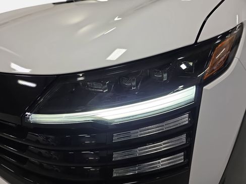 New 2026 Nissan Kicks S w/ Charging Package image 30