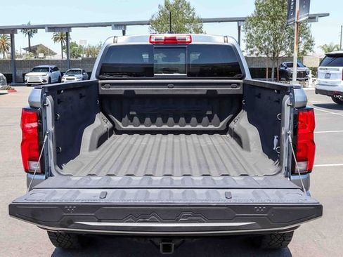 Used 2023 Chevrolet Colorado ZR2 w/ ZR2 Convenience Package III AWD/4WD image 31