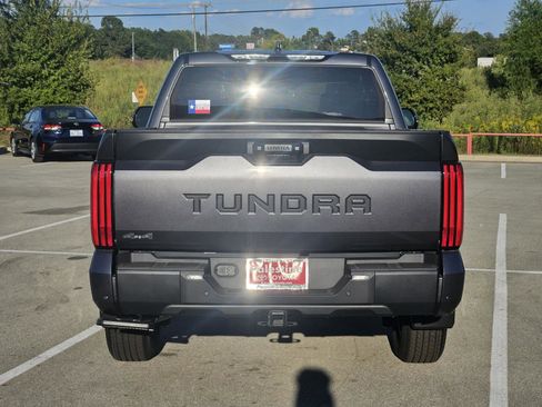 New 2026 Toyota Tundra SR5 image 4