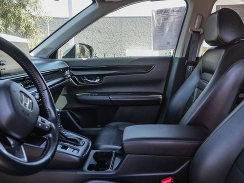 Used 2025 Honda CR-V EX-L image 18