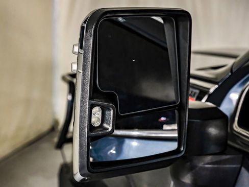 Used 2020 GMC Sierra 3500 Denali w/ Denali Ultimate Package image 37