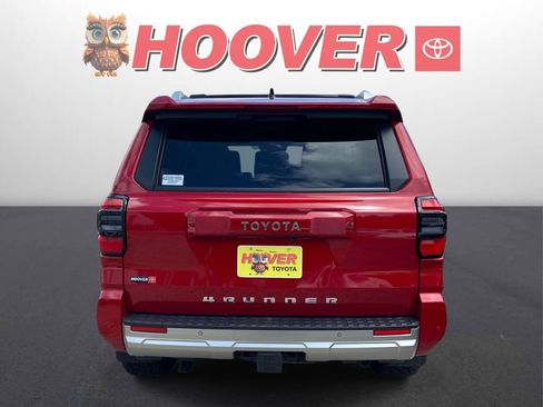Used 2025 Toyota 4Runner Limited RWD image 9
