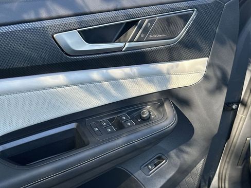 New 2025 Volkswagen Atlas Cross Sport SEL Premium R-Line image 13