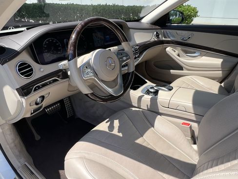 Used 2019 Mercedes-Benz S 560 Sedan image 17