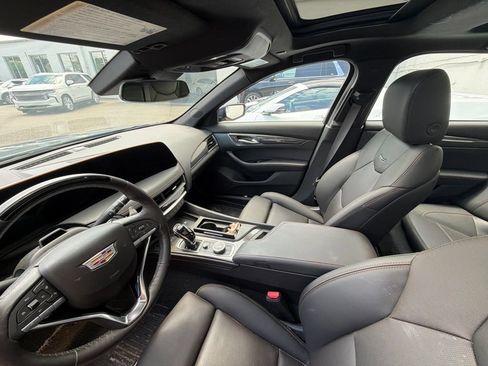 Used 2025 Cadillac CT5 Sport w/ Sun And Sound Package AWD/4WD image 11