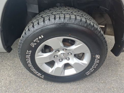 Used 2019 RAM 1500 Big Horn AWD/4WD image 6