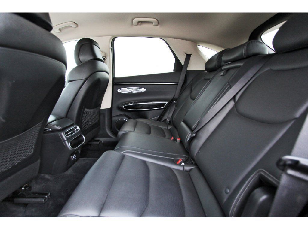 Used 2025 Genesis GV70 2.5T AWD/4WD image 30