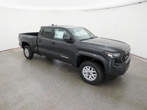 New 2026 Toyota Tacoma SR5 RWD image 18