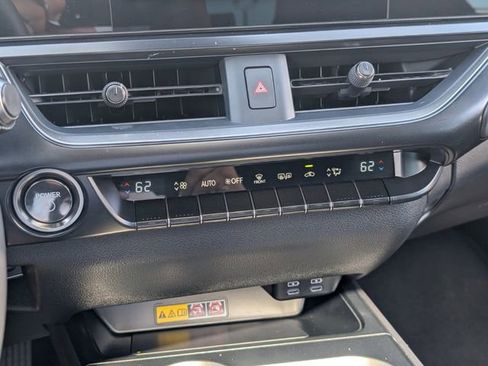 Used 2025 Lexus UX 300h FWD w/ Accessory Package (Z2) image 25