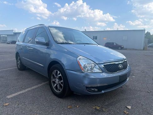 Used 2014 Kia Sedona EX FWD image 3