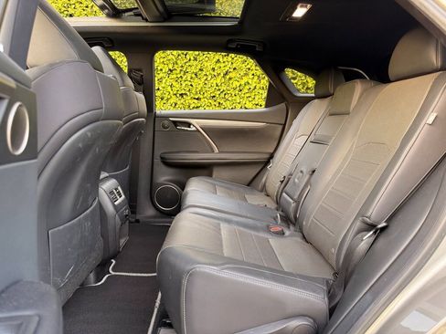 Used 2018 Lexus RX 450h AWD image 9