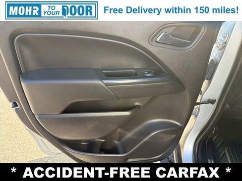 Used 2018 Chevrolet Colorado LT image 31