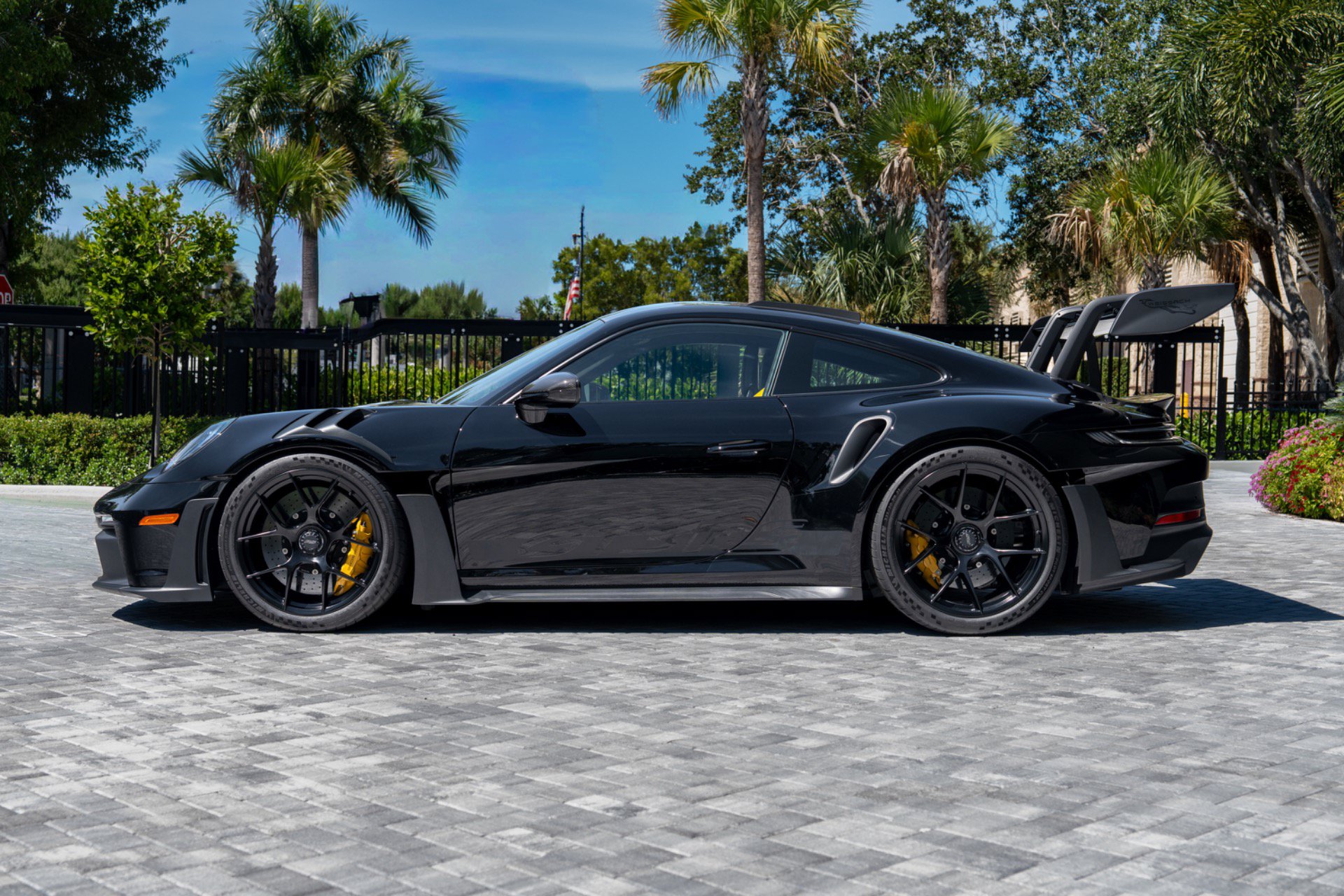 Used 2025 Porsche 911 GT3 RS RWD image 6