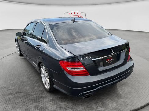 Used 2014 Mercedes-Benz C 250 Sedan image 3