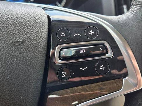 Used 2020 Cadillac Escalade ESV Premium Luxury AWD/4WD image 35