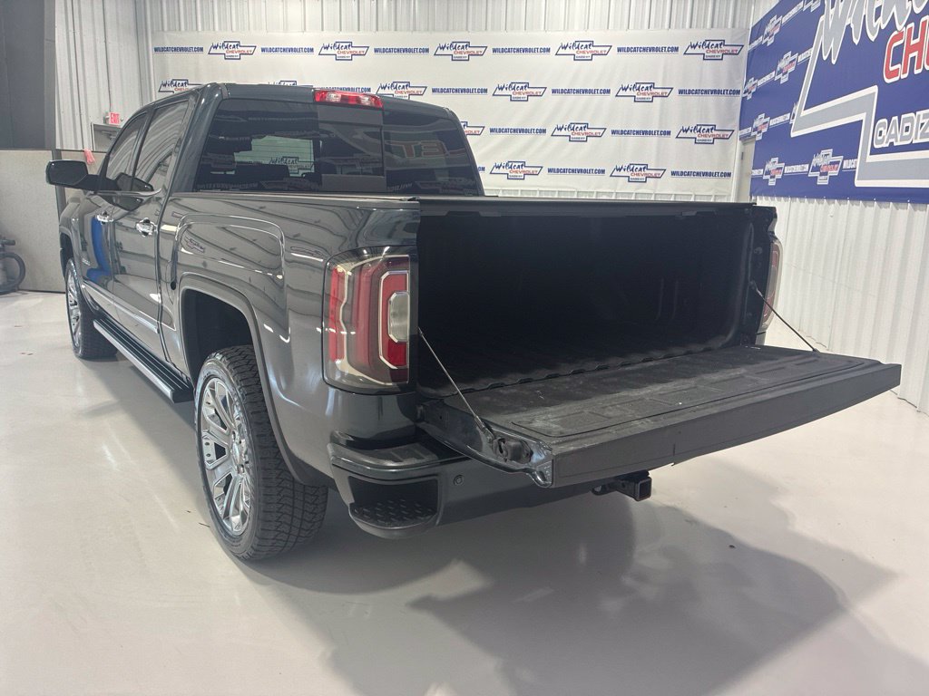 Used 2018 GMC Sierra 1500 Denali w/ Denali Ultimate Package AWD/4WD image 6