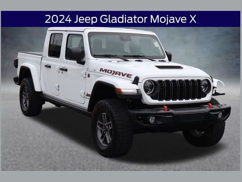 Used 2024 Jeep Gladiator Mojave AWD/4WD image 1