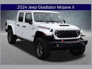 Used 2024 Jeep Gladiator Mojave AWD/4WD 360° Tour