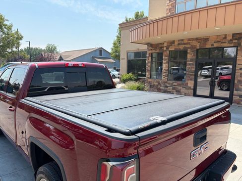 Used 2017 GMC Sierra 1500 SLT AWD/4WD image 27