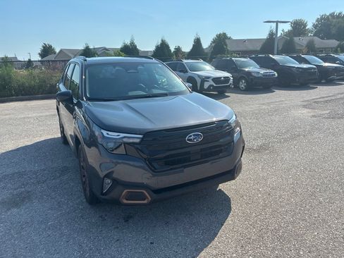 Certified 2025 Subaru Forester Sport AWD/4WD image 8