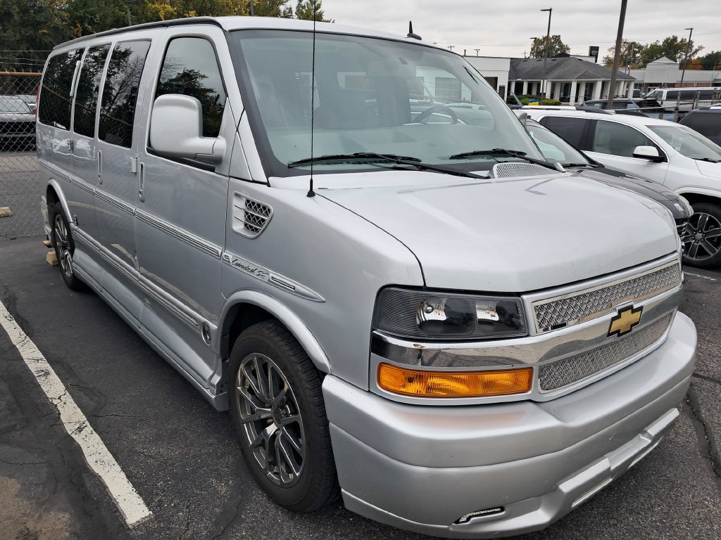 Used 2014 Chevrolet Express 1500 RWD image 6