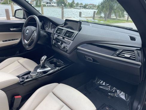 Used 2016 BMW 228i Convertible w/ Premium Package RWD image 7