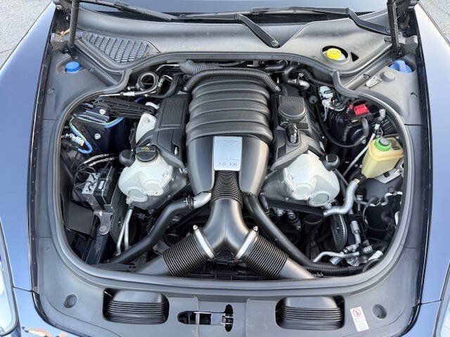 Used 2014 Porsche Panamera image 21