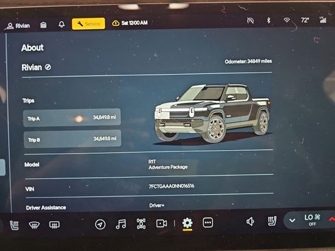 Used 2022 Rivian R1T Adventure image 27