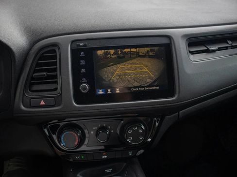 Used 2019 Honda HR-V Sport image 31